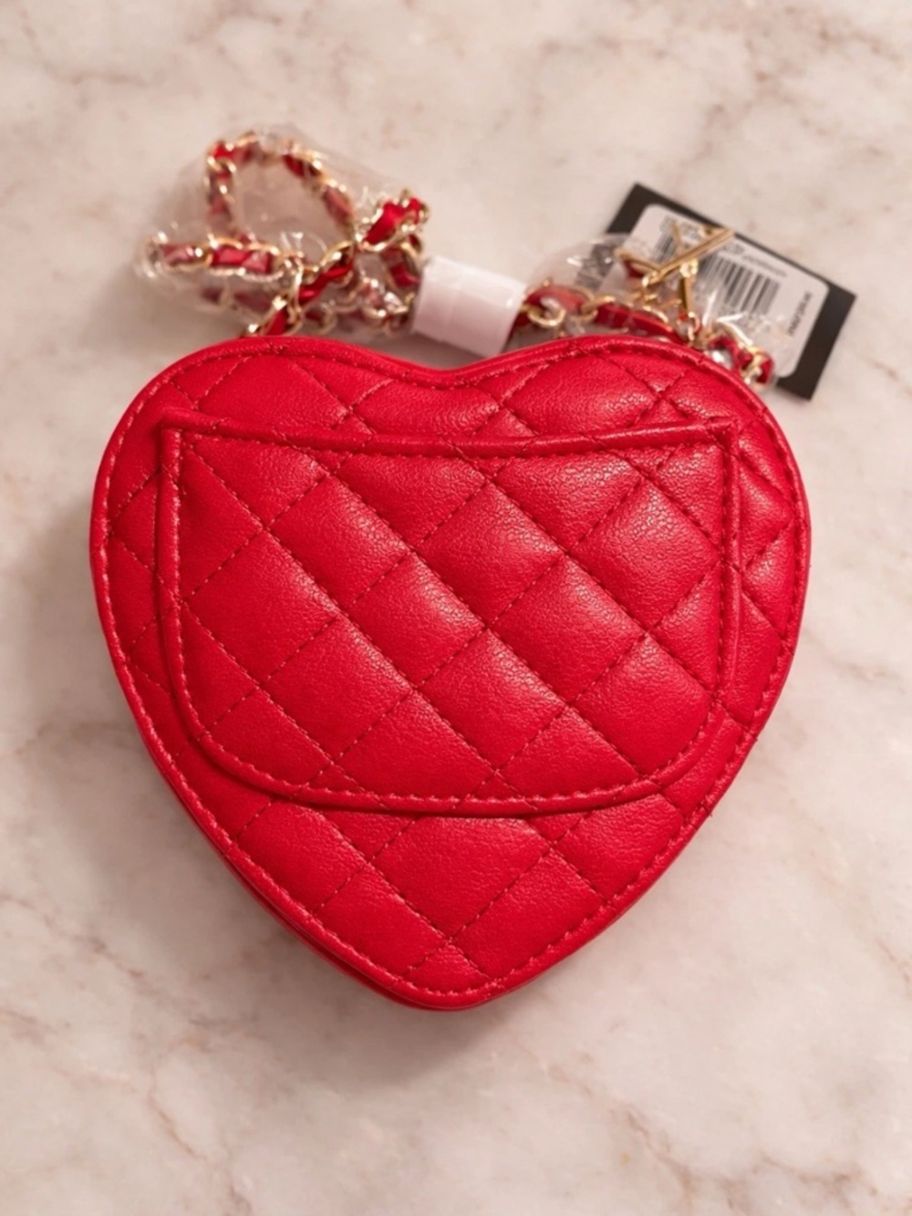 BeBe Diamond Quilted Heart Crossbody Bag in Red Solana Chain Strap Gold - Picture 4 of 4